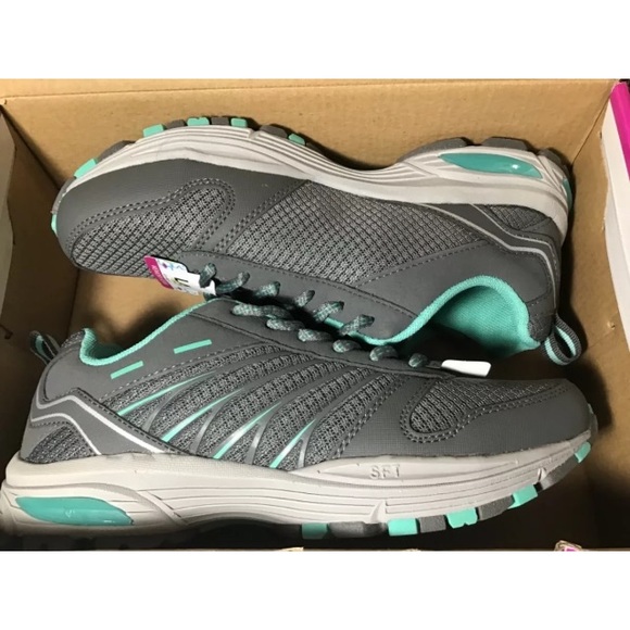 Regal Ascent Sneakers